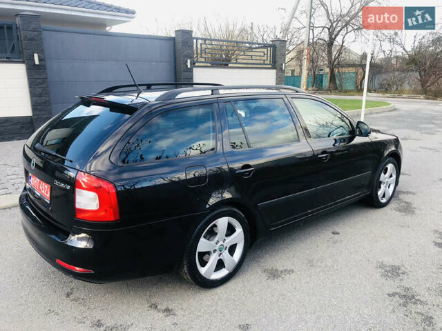 Черный Шкода Октавия, объемом двигателя 1.8 л и пробегом 212 тыс. км за 8200 $, фото 15 на Automoto.ua