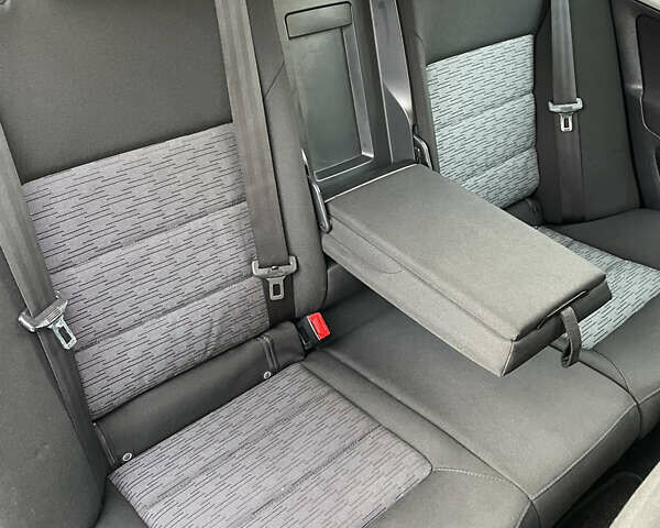 Чорний Шкода Октавія, об'ємом двигуна 1.6 л та пробігом 194 тис. км за 9399 $, фото 65 на Automoto.ua