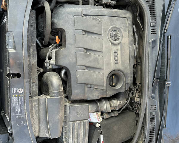 Черный Шкода Октавия, объемом двигателя 1.6 л и пробегом 200 тыс. км за 8800 $, фото 13 на Automoto.ua