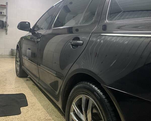 Черный Шкода Октавия, объемом двигателя 2 л и пробегом 252 тыс. км за 12000 $, фото 6 на Automoto.ua