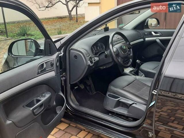 Черный Шкода Октавия, объемом двигателя 1.6 л и пробегом 201 тыс. км за 7300 $, фото 13 на Automoto.ua