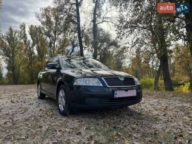 Шкода Октавия 2011 в Полтаве на Automoto.ua Черный Шкода Октавия, объемом двигателя 1.6 л и пробегом 220 тыс. км за 7600 $, фото 45 на Automoto.ua