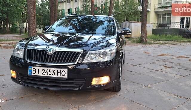 Черный Шкода Октавия, объемом двигателя 1.6 л и пробегом 241 тыс. км за 8700 $, фото 14 на Automoto.ua