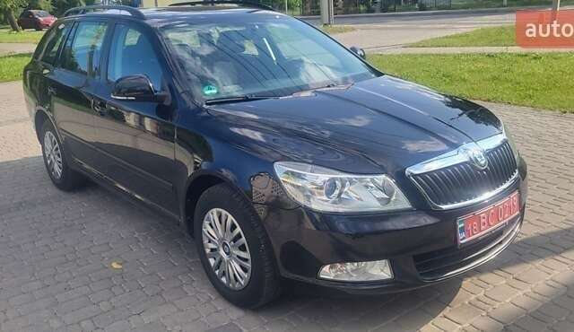 Чорний Шкода Октавія, об'ємом двигуна 1.8 л та пробігом 157 тис. км за 8000 $, фото 8 на Automoto.ua