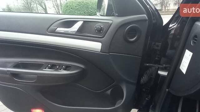 Черный Шкода Октавия, объемом двигателя 2 л и пробегом 267 тыс. км за 11300 $, фото 18 на Automoto.ua