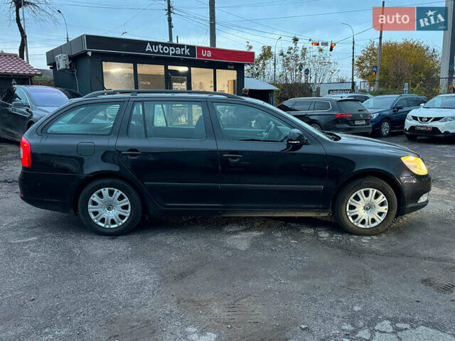 Чорний Шкода Октавія, об'ємом двигуна 1.6 л та пробігом 237 тис. км за 8190 $, фото 4 на Automoto.ua