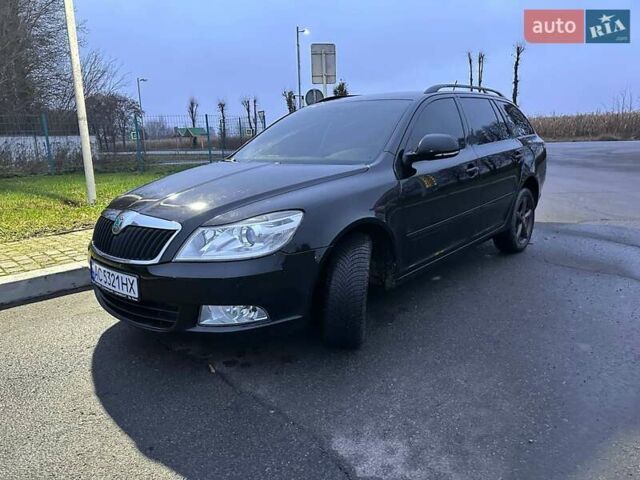 Черный Шкода Октавия, объемом двигателя 1.8 л и пробегом 232 тыс. км за 9900 $, фото 2 на Automoto.ua