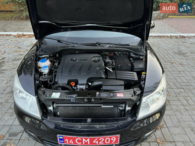 Черный Шкода Октавия, объемом двигателя 1.6 л и пробегом 243 тыс. км за 8350 $, фото 85 на Automoto.ua