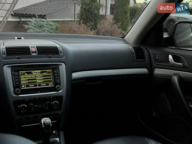 Черный Шкода Октавия, объемом двигателя 1.99 л и пробегом 211 тыс. км за 10755 $, фото 68 на Automoto.ua