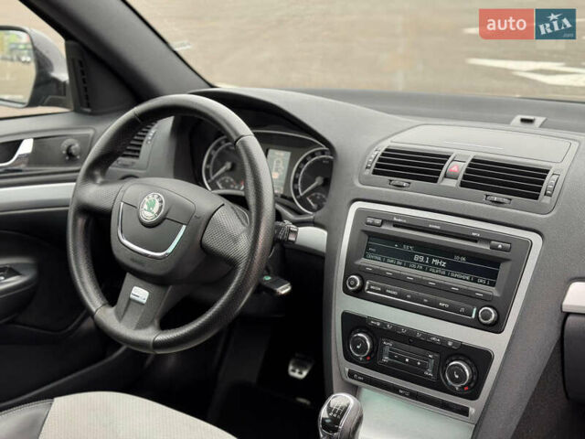 Чорний Шкода Октавія, об'ємом двигуна 1.98 л та пробігом 217 тис. км за 9500 $, фото 53 на Automoto.ua