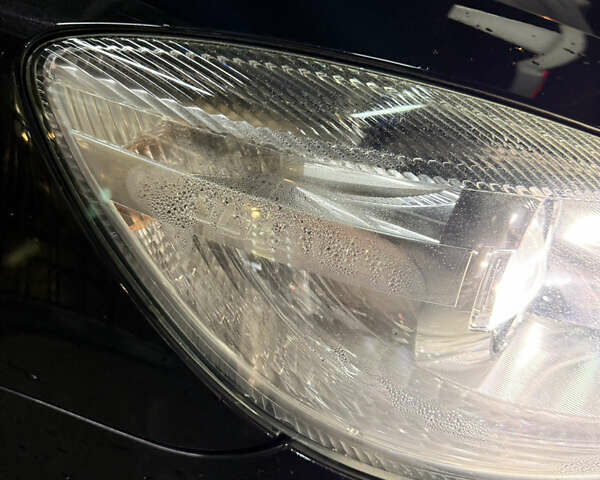 Черный Шкода Октавия, объемом двигателя 2 л и пробегом 330 тыс. км за 10500 $, фото 35 на Automoto.ua