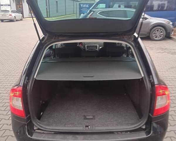 Чорний Шкода Октавія, об'ємом двигуна 1.4 л та пробігом 161 тис. км за 7000 $, фото 25 на Automoto.ua