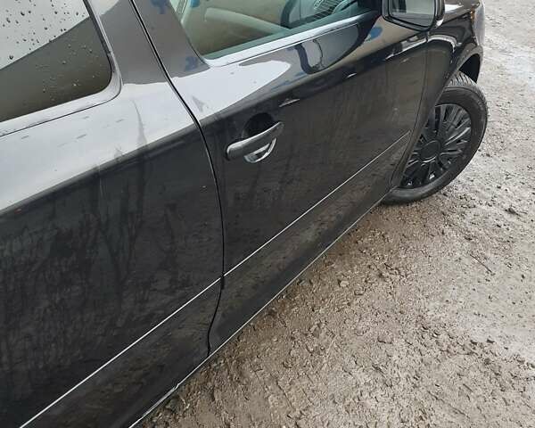 Черный Шкода Октавия, объемом двигателя 1.6 л и пробегом 220 тыс. км за 7950 $, фото 13 на Automoto.ua