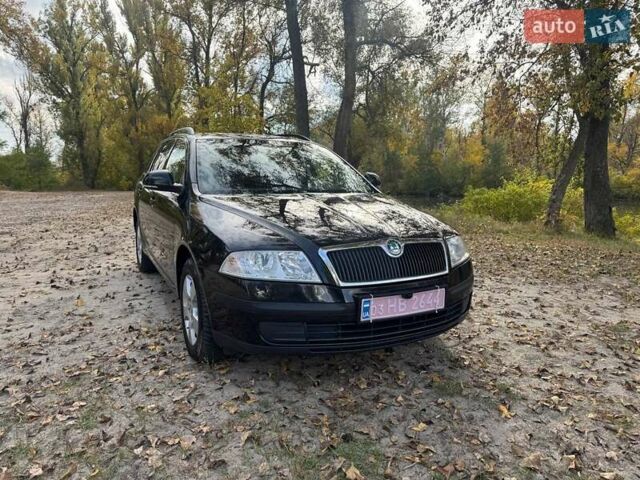 Шкода Октавия 2011 в Полтаве на Automoto.ua Черный Шкода Октавия, объемом двигателя 1.6 л и пробегом 220 тыс. км за 7600 $, фото 42 на Automoto.ua