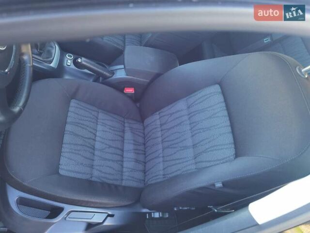 Черный Шкода Октавия, объемом двигателя 2 л и пробегом 178 тыс. км за 10250 $, фото 39 на Automoto.ua