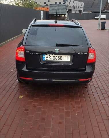 Чорний Шкода Октавія, об'ємом двигуна 1.6 л та пробігом 292 тис. км за 8800 $, фото 6 на Automoto.ua