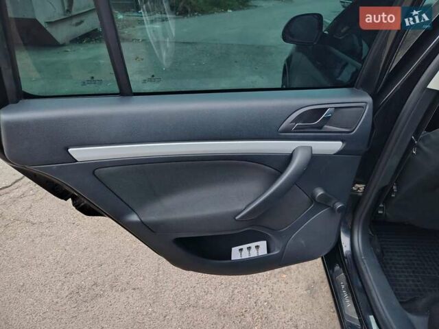 Шкода Октавія 2011 у Борисполе на Automoto.ua Чорний Шкода Октавія, об'ємом двигуна 1.6 л та пробігом 348 тис. км за 8700 $, фото 8 на Automoto.ua