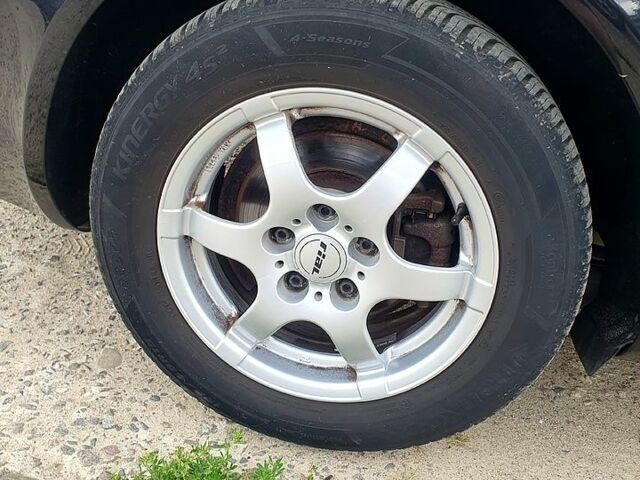 Черный Шкода Октавия, объемом двигателя 1.8 л и пробегом 184 тыс. км за 6600 $, фото 8 на Automoto.ua