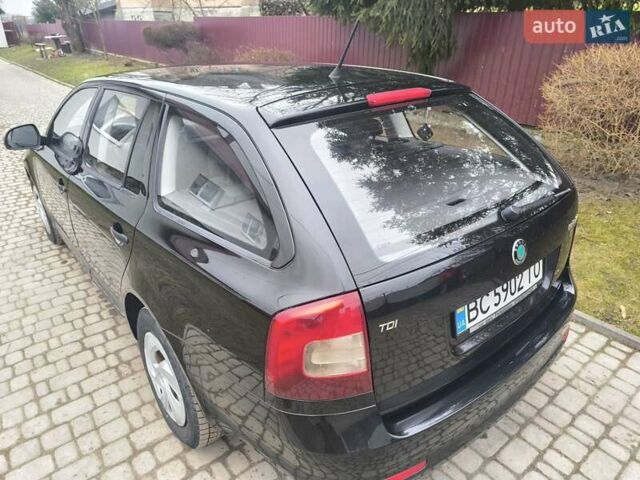 Шкода Октавія 2011 у Львові на Automoto.ua Чорний Шкода Октавія, об'ємом двигуна 1.6 л та пробігом 240 тис. км за 6600 $, фото 5 на Automoto.ua