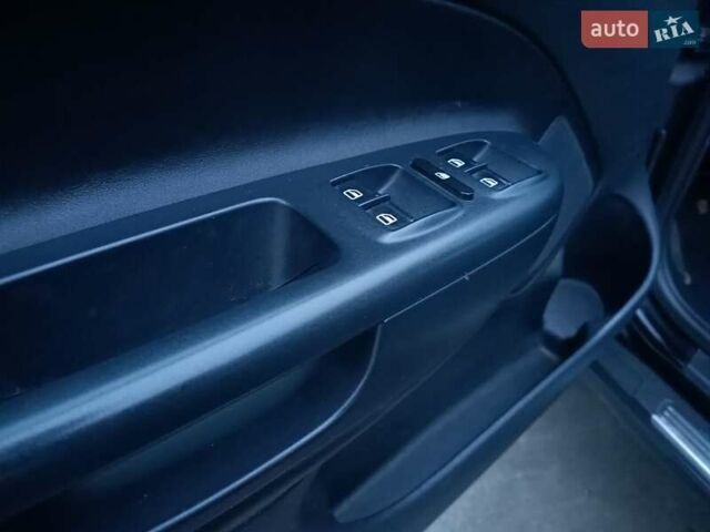 Черный Шкода Октавия, объемом двигателя 1.8 л и пробегом 186 тыс. км за 8299 $, фото 12 на Automoto.ua