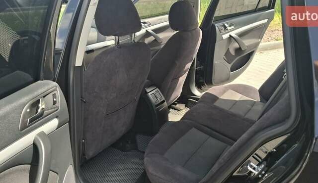 Черный Шкода Октавия, объемом двигателя 2 л и пробегом 267 тыс. км за 11400 $, фото 18 на Automoto.ua