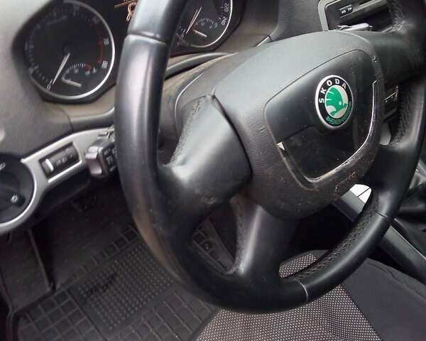 Чорний Шкода Октавія, об'ємом двигуна 1.8 л та пробігом 259 тис. км за 6900 $, фото 41 на Automoto.ua