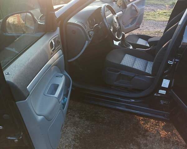 Чорний Шкода Октавія, об'ємом двигуна 1.8 л та пробігом 173 тис. км за 9000 $, фото 9 на Automoto.ua