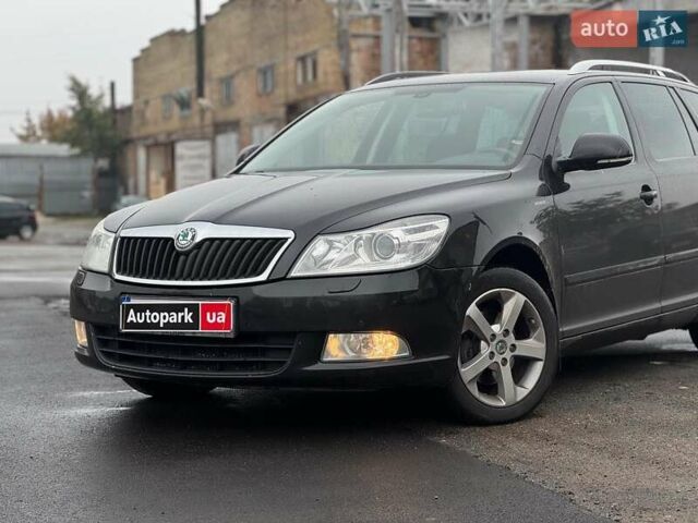 Черный Шкода Октавия, объемом двигателя 1.2 л и пробегом 213 тыс. км за 7790 $, фото 2 на Automoto.ua