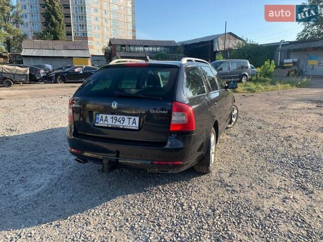 Чорний Шкода Октавія, об'ємом двигуна 1.2 л та пробігом 210 тис. км за 7500 $, фото 6 на Automoto.ua