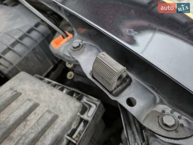 Чорний Шкода Октавія, об'ємом двигуна 1.8 л та пробігом 212 тис. км за 7100 $, фото 69 на Automoto.ua