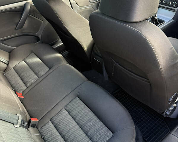 Черный Шкода Октавия, объемом двигателя 1.8 л и пробегом 222 тыс. км за 7200 $, фото 10 на Automoto.ua