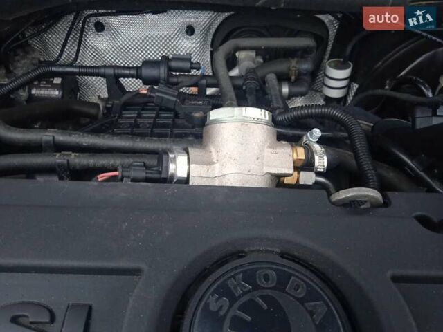 Чорний Шкода Октавія, об'ємом двигуна 1.4 л та пробігом 161 тис. км за 7000 $, фото 46 на Automoto.ua