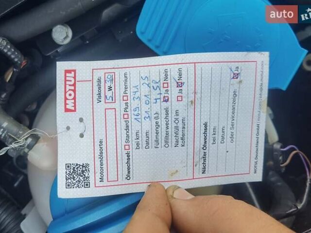 Черный Шкода Октавия, объемом двигателя 2 л и пробегом 178 тыс. км за 10250 $, фото 81 на Automoto.ua