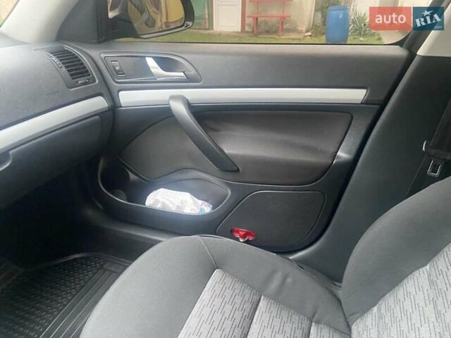 Черный Шкода Октавия, объемом двигателя 1.8 л и пробегом 183 тыс. км за 8500 $, фото 8 на Automoto.ua