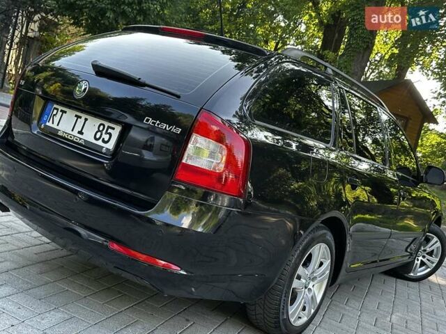 Черный Шкода Октавия, объемом двигателя 0 л и пробегом 217 тыс. км за 6500 $, фото 55 на Automoto.ua
