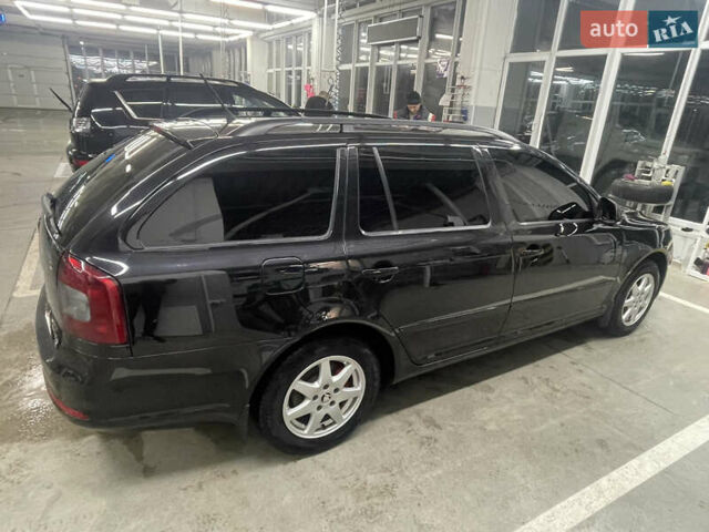 Чорний Шкода Октавія, об'ємом двигуна 1.4 л та пробігом 225 тис. км за 7999 $, фото 13 на Automoto.ua