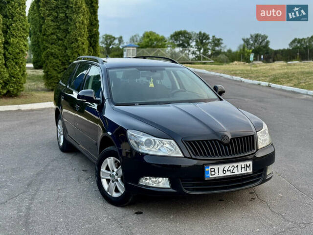 Черный Шкода Октавия, объемом двигателя 1.2 л и пробегом 240 тыс. км за 6950 $, фото 42 на Automoto.ua