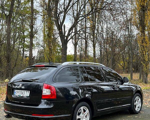 Черный Шкода Октавия, объемом двигателя 2 л и пробегом 228 тыс. км за 10000 $, фото 3 на Automoto.ua