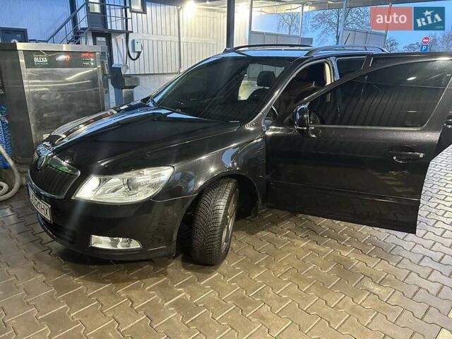 Черный Шкода Октавия, объемом двигателя 1.8 л и пробегом 232 тыс. км за 9900 $, фото 9 на Automoto.ua