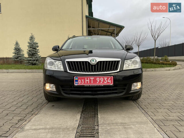 Черный Шкода Октавия, объемом двигателя 1.8 л и пробегом 154 тыс. км за 7500 $, фото 3 на Automoto.ua
