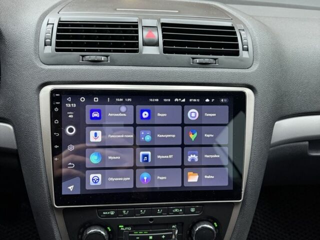 Черный Шкода Октавия, объемом двигателя 1.6 л и пробегом 290 тыс. км за 7600 $, фото 6 на Automoto.ua