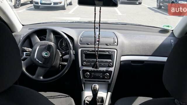 Черный Шкода Октавия, объемом двигателя 1.6 л и пробегом 276 тыс. км за 8100 $, фото 15 на Automoto.ua