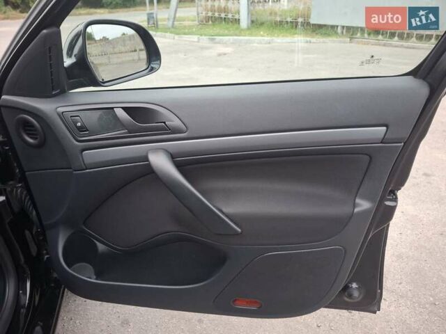 Чорний Шкода Октавія, об'ємом двигуна 1.6 л та пробігом 221 тис. км за 8600 $, фото 59 на Automoto.ua