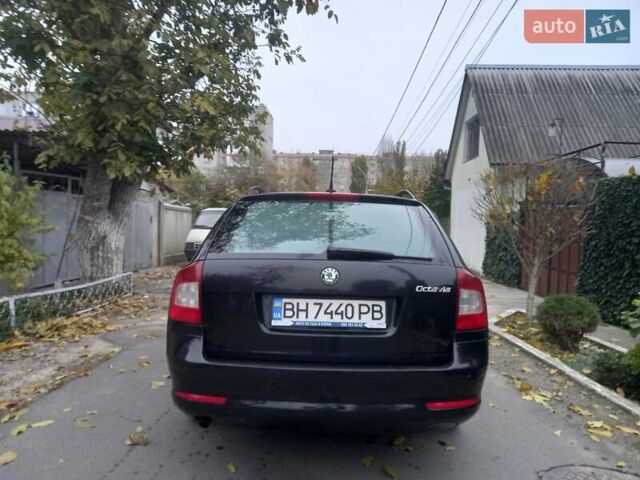 Чорний Шкода Октавія, об'ємом двигуна 1.2 л та пробігом 200 тис. км за 5500 $, фото 12 на Automoto.ua