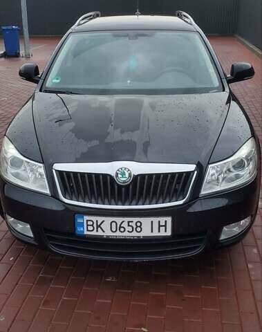 Чорний Шкода Октавія, об'ємом двигуна 1.6 л та пробігом 292 тис. км за 8800 $, фото 7 на Automoto.ua