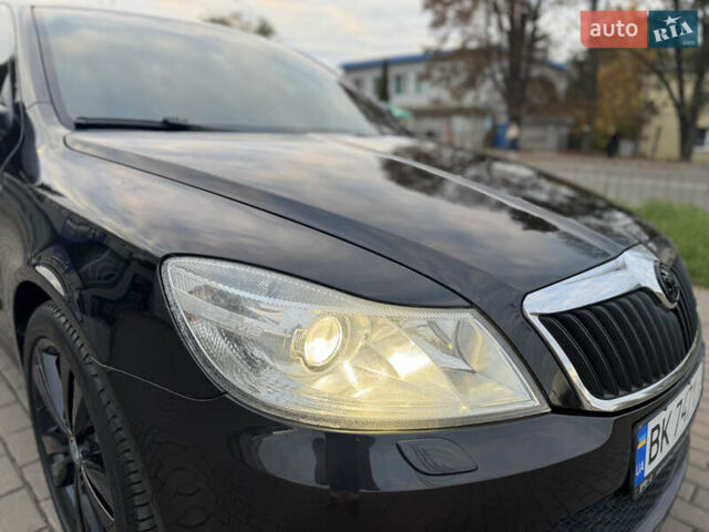 Шкода Октавия 2011 в Ровно на Automoto.ua Черный Шкода Октавия, объемом двигателя 1.97 л и пробегом 280 тыс. км за 9750 $, фото 14 на Automoto.ua