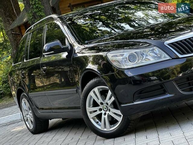 Черный Шкода Октавия, объемом двигателя 0 л и пробегом 217 тыс. км за 6500 $, фото 2 на Automoto.ua