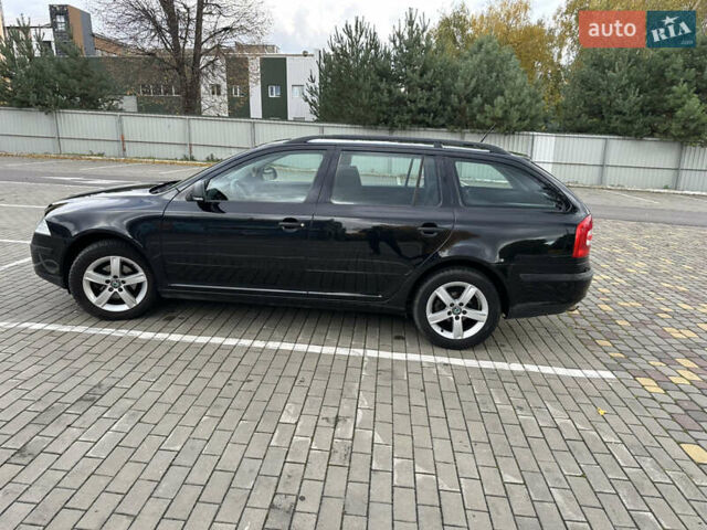 Шкода Октавия 2011 в Луцке на Automoto.ua Черный Шкода Октавия, объемом двигателя 1.6 л и пробегом 268 тыс. км за 6950 $, фото 9 на Automoto.ua