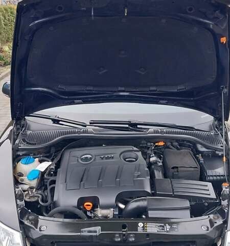 Чорний Шкода Октавія, об'ємом двигуна 1.6 л та пробігом 248 тис. км за 8500 $, фото 15 на Automoto.ua