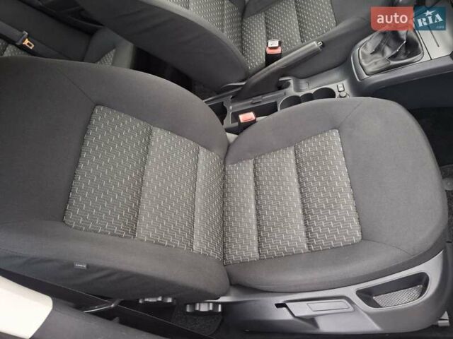 Чорний Шкода Октавія, об'ємом двигуна 1.6 л та пробігом 221 тис. км за 8600 $, фото 68 на Automoto.ua